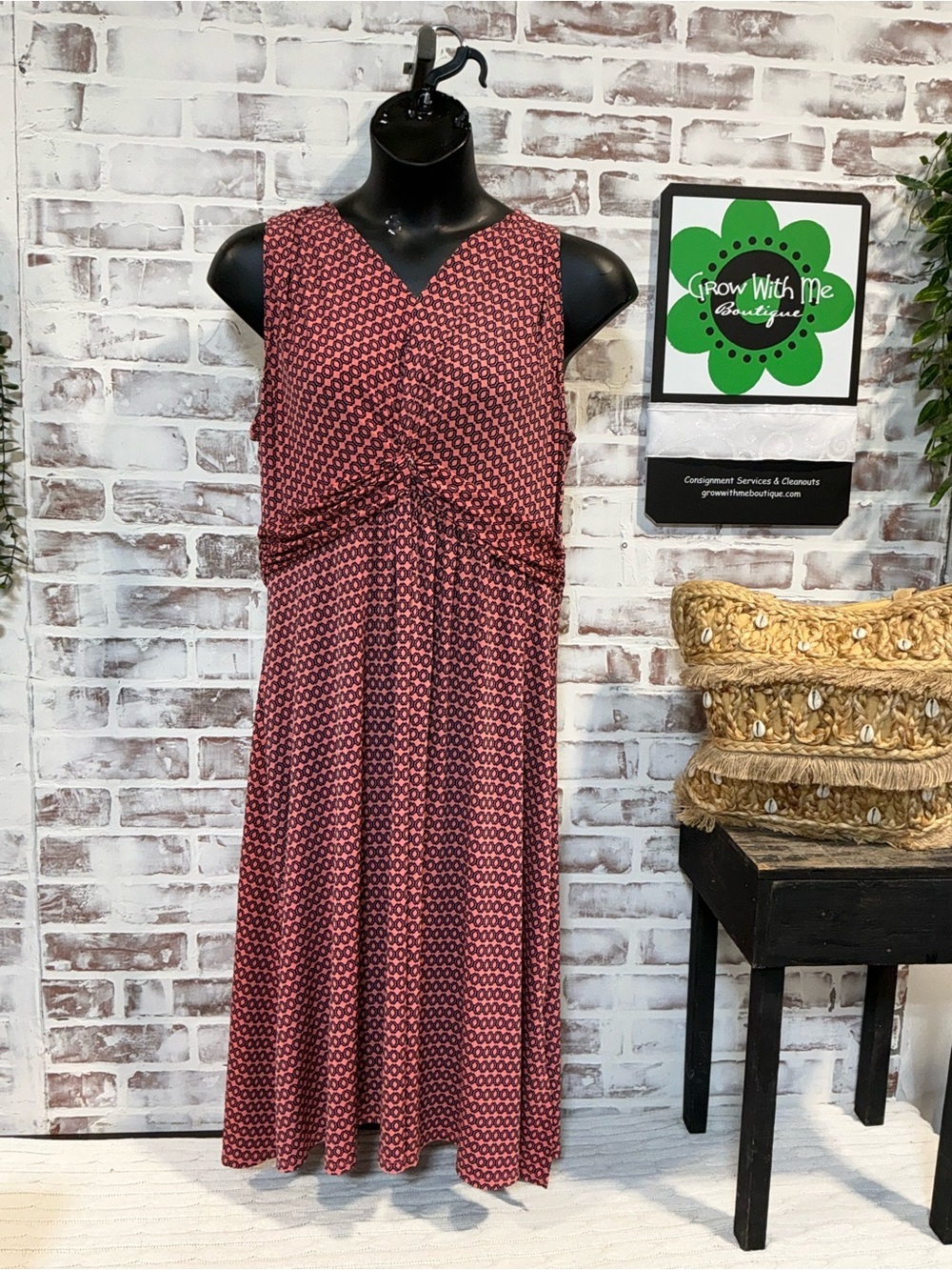 Sleeveless Red Printed V-Neck Midi Dress